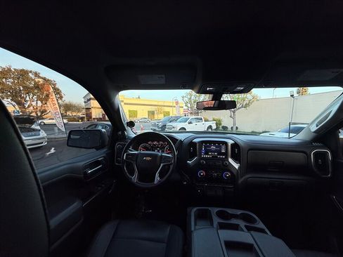 Used 2021 Chevrolet Silverado 1500 LT w/ All Star Edition Plus image 48