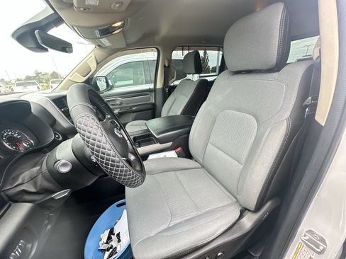Used 2019 RAM 1500 Big Horn AWD/4WD image 20