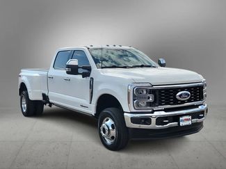 Used 2024 Ford F350 Lariat w/ Lariat Ultimate Package video 2