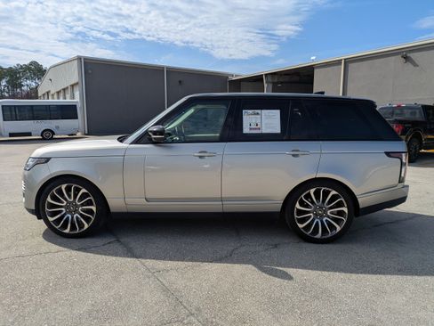 Used 2018 Land Rover Range Rover HSE image 7