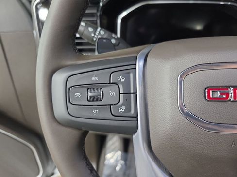 New 2026 GMC Sierra 1500 SLT w/ SLT Premium Plus Package AWD/4WD image 16