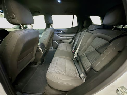 Used 2025 Chevrolet Equinox LT image 29