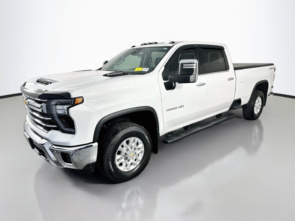 Used 2024 Chevrolet Silverado 3500 LTZ w/ LTZ Premium Package AWD/4WD image 3