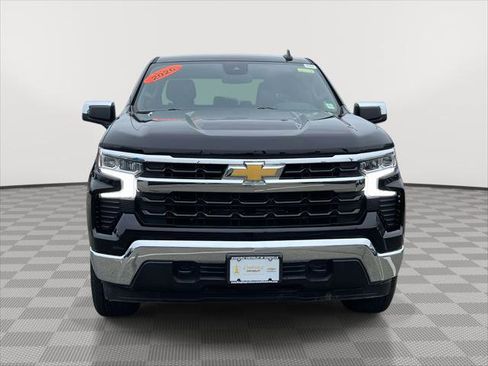 Used 2026 Chevrolet Silverado 1500 LT image 2