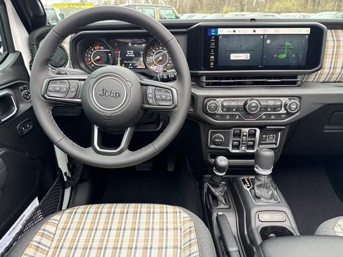 New 2026 Jeep Wrangler Unlimited Sport AWD/4WD image 19