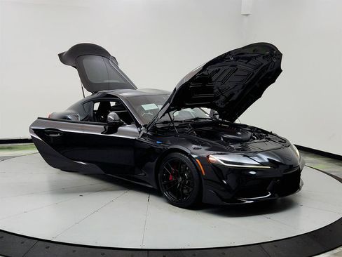 Used 2020 Toyota Supra Premium w/ Driver Assist Package RWD image 10