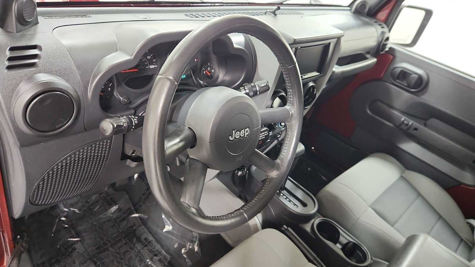 Used 2009 Jeep Wrangler X AWD/4WD image 12