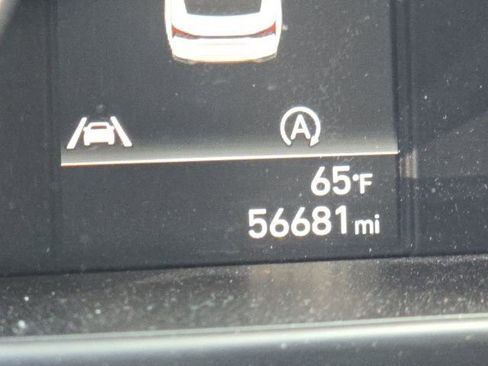 Used 2023 Hyundai Elantra SE image 6