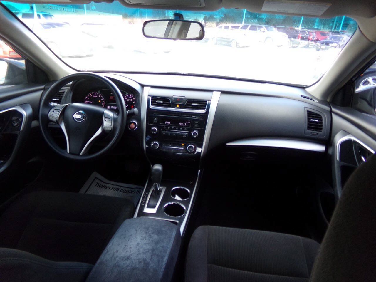 Used 2013 Nissan Altima 2.5 S FWD image 23