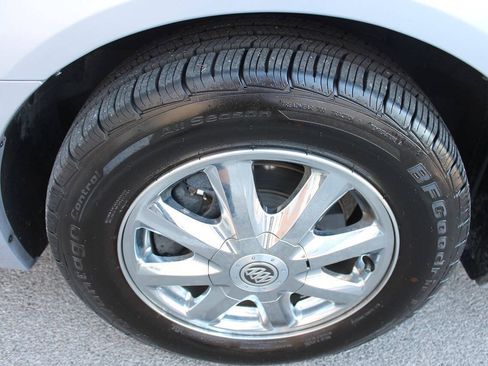 Used 2005 Buick LaCrosse CXL w/ Gold Convenience Package FWD image 10
