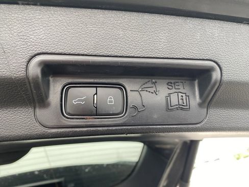 Used 2022 Ford Explorer ST w/ ST Street Pack image 22