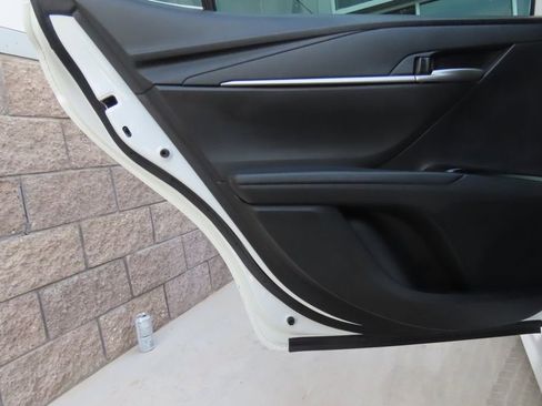 Used 2025 Toyota Camry SE image 25