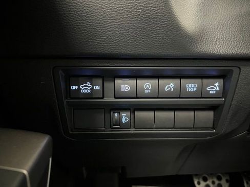 Used 2022 Toyota Tundra SR5 w/ TRD Off-Road Premium Package AWD/4WD image 31