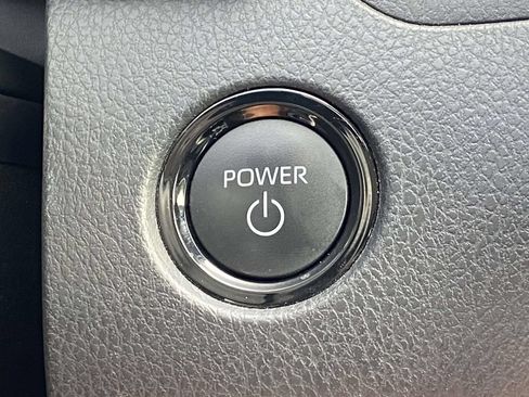 Used 2025 Toyota Camry LE FWD image 25