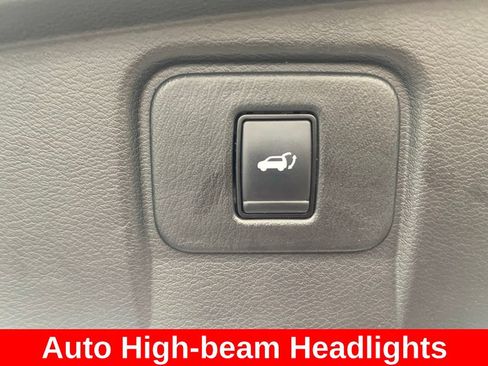 Used 2020 Nissan Murano SL w/ Moonroof Package AWD/4WD image 17