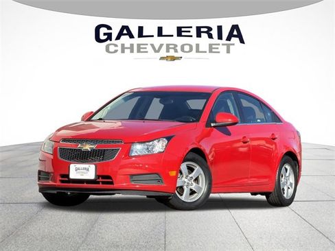 Used 2014 Chevrolet Cruze LT image 2