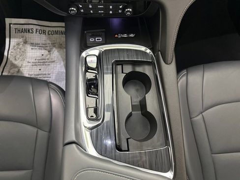 Certified 2023 Buick Enclave Premium w/ Experience Buick Package image 18