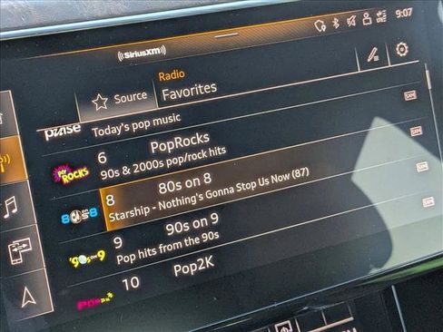 Used 2023 Audi e-tron Premium Plus w/ Premium Plus Package image 13