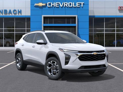 New 2026 Chevrolet Trax LT w/ Driver Confidence Package image 7