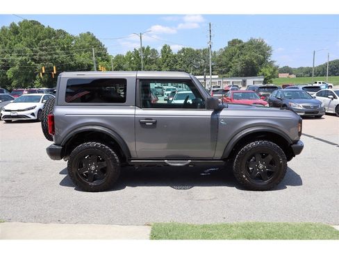 Used 2021 Ford Bronco Black Diamond AWD/4WD image 9