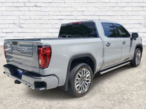 Certified 2024 GMC Sierra 1500 Denali Ultimate AWD/4WD image 4