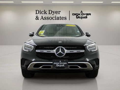 Used 2022 Mercedes-Benz GLC 300 4MATIC Coupe image 11