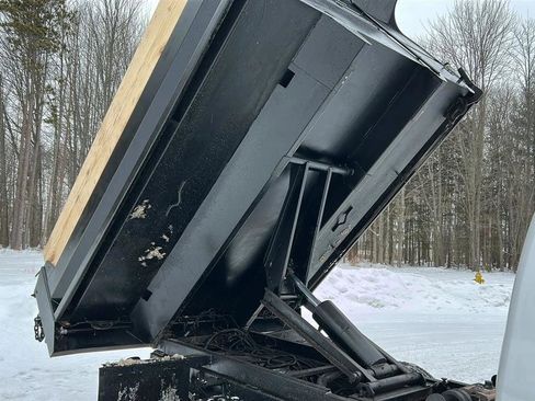 Used 2015 GMC Sierra 3500 4x4 Regular Cab w/ Sierra Convenience Package image 60