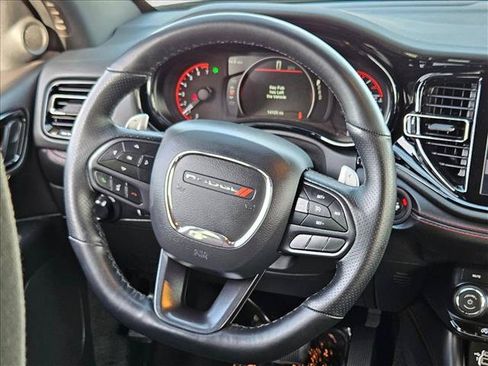Used 2025 Dodge Durango GT RWD image 11