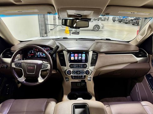 Used 2018 GMC Yukon SLT image 14
