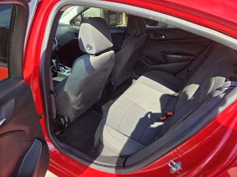 Used 2017 Chevrolet Cruze LS image 11