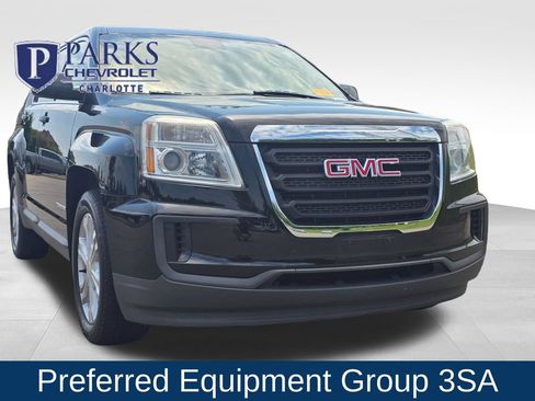 Used 2017 GMC Terrain SLE FWD image 1