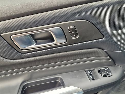Used 2024 Ford Mustang GT Premium image 23