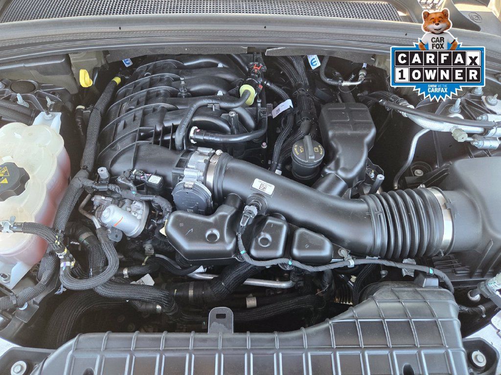 Used 2023 Jeep Grand Cherokee Limited w/ Luxury Tech Group II RWD image 23