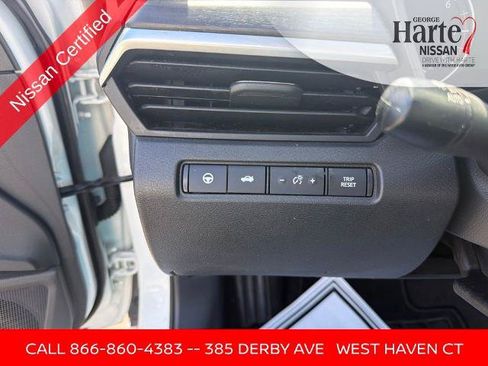Certified 2023 Nissan Altima 2.5 SV w/ SV Premium Package AWD/4WD image 15