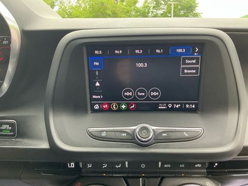 Used 2021 Chevrolet Camaro LS RWD image 17