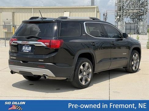 Used 2019 GMC Acadia SLT AWD/4WD image 4