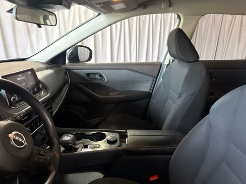 Used 2023 Nissan Rogue S AWD/4WD image 21