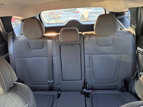 Used 2024 Hyundai Tucson SE AWD/4WD image 14