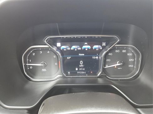 Used 2021 GMC Yukon AT4 w/ Rear Media and Nav Package image 18