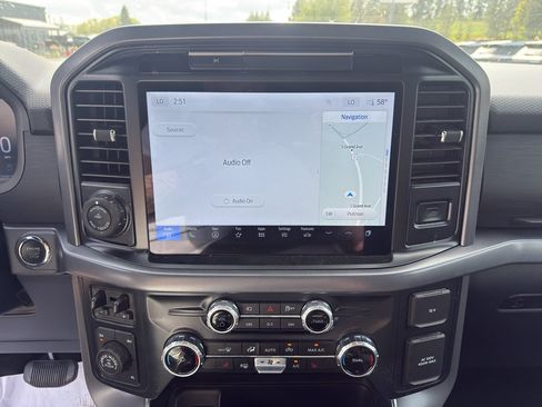 Used 2025 Ford F150 XLT w/ Equipment Group 302A MID AWD/4WD image 19