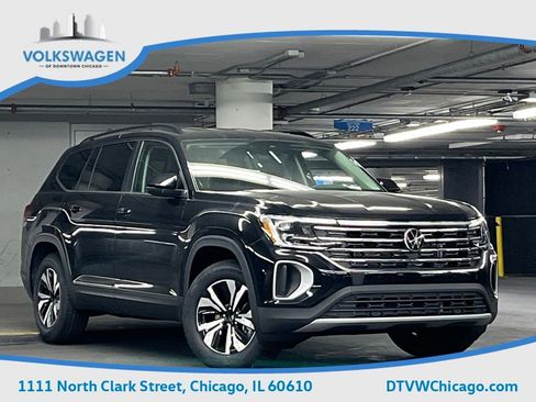 New 2026 Volkswagen Atlas Cross Sport SE image 2