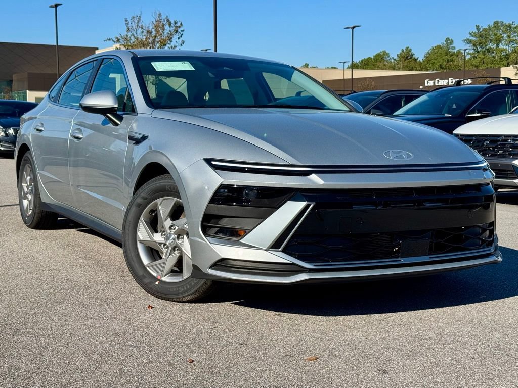 Certified 2026 Hyundai Sonata SE FWD image 1