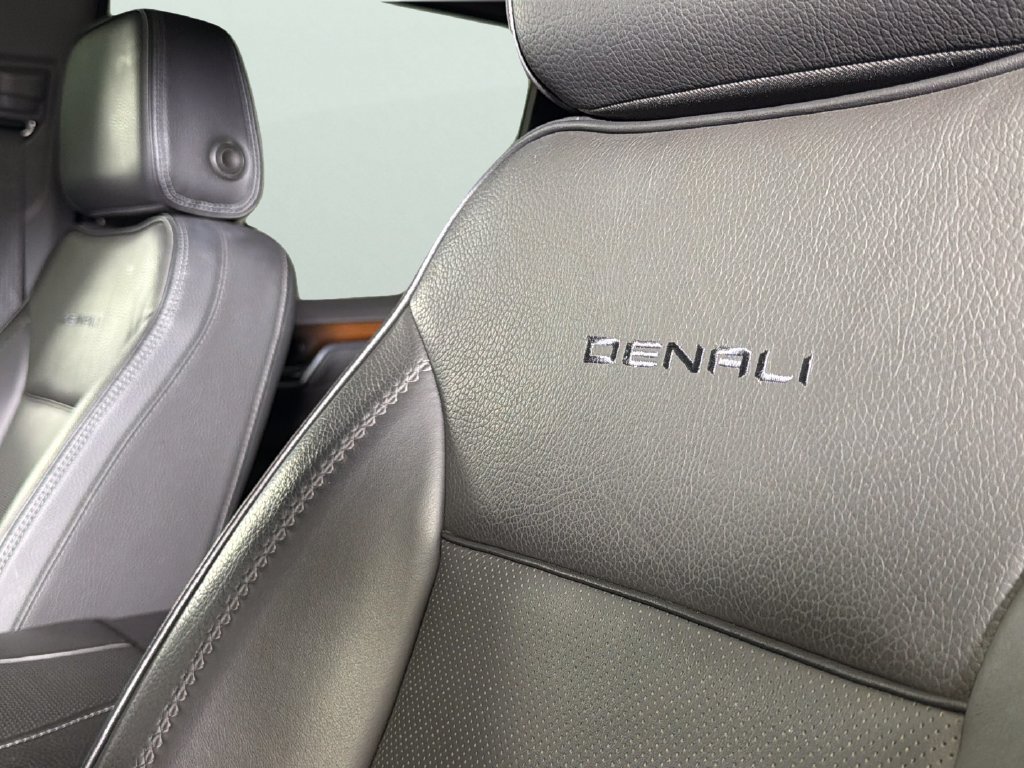 Used 2024 GMC Sierra 1500 Denali AWD/4WD image 42