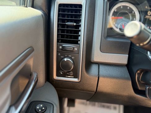 Used 2017 RAM 1500 Tradesman w/ Power & Remote Entry Group RWD image 15
