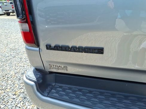 Used 2022 RAM 1500 Laramie AWD/4WD image 23