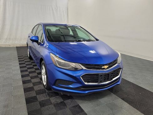 Used 2016 Chevrolet Cruze LT FWD image 13