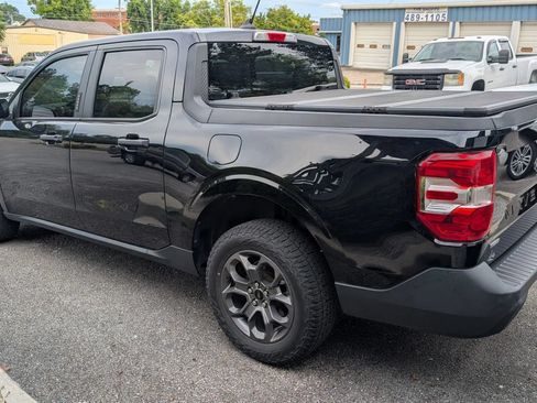 Used 2022 Ford Maverick XLT FWD image 3