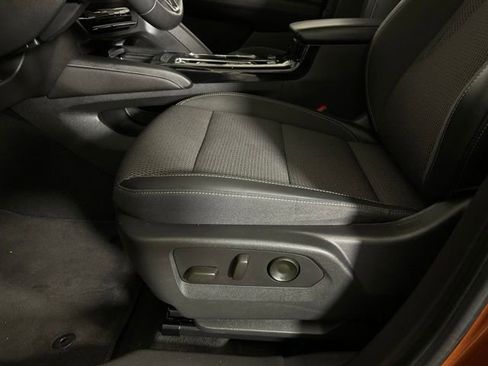 Used 2022 Buick Envision Preferred FWD image 32
