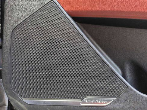 Used 2024 Kia Sportage SX image 33