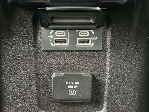 Certified 2020 Jeep Wrangler Unlimited Sahara w/ Dual Top Group AWD/4WD image 19
